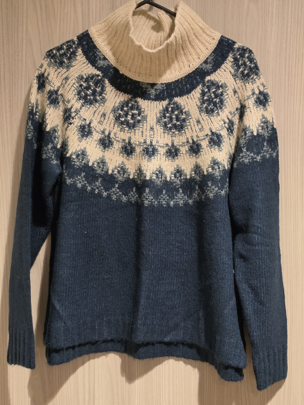 Lucky Brand Blue and Cream Nordic Turtleneck Sweater